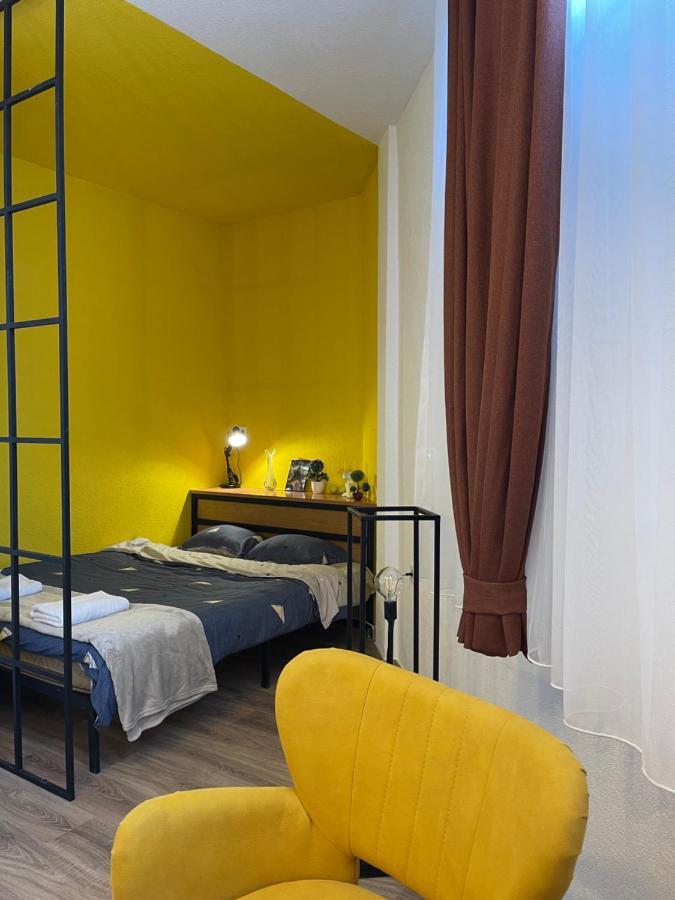 Ora-Prn, Studio Apartment In The City Centre พริสตีนา ภายนอก รูปภาพ